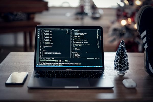 What are the best methods for setting up a virtual private server (VPS) using Proxmox VE on a custom-built server?